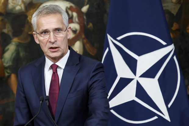 Stoltenberg avertizează că „lunile care urmează vor fi dificile” pentru Ucraina