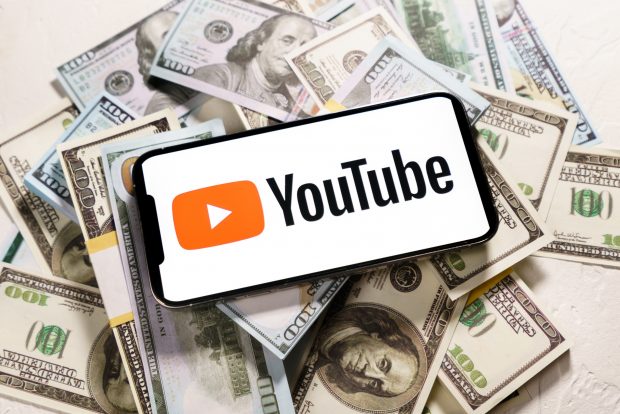 Cum poţi să câștigi bani pe YouTube