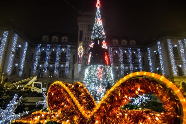 Pe 11 noiembrie cei mai buni artiști din România deschid Târgul de Crăciun de la Craiova!