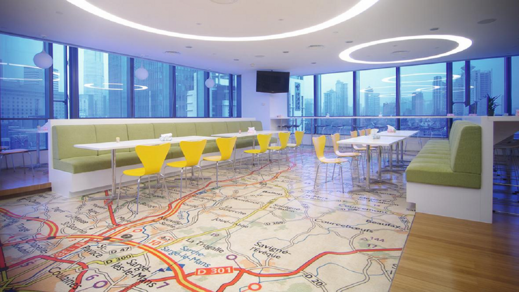 Design interior pentru hoteluri. 5 aspecte importante de ținut cont în amenajare