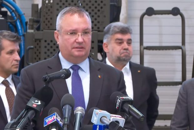 Ministrul Apărării nu a fost luat la fabrica de vehicule blindate din Dâmbovița. Ciucă: „Am crezut că îl anunță domnul Ciolacu”