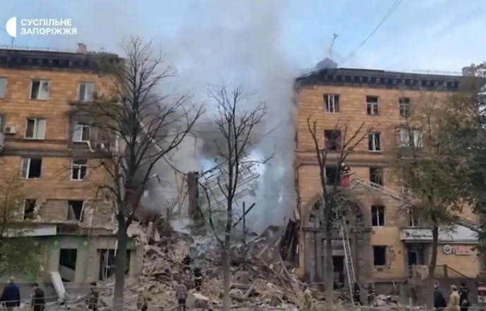 „Toți erau în casă, dormeau. S-au dus într-o clipă”. Medic stagiar și model în timpul liber, Ksenia Ivanova a murit, după ce rușii au bombardat un bloc din Zaporojie