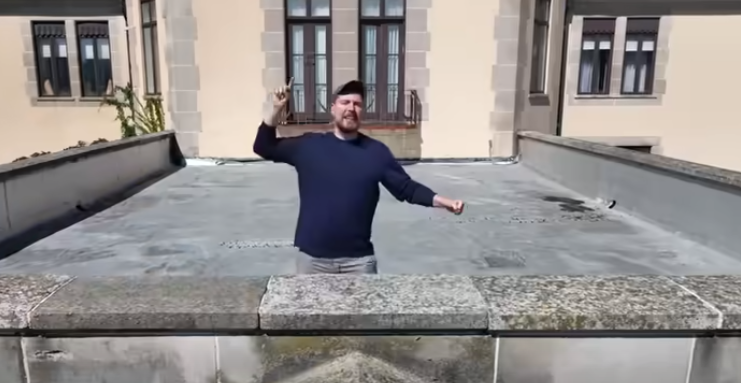 Noul rege de pe YouTube. Cine este MrBeast, creatorul de conținut video cu 112 milioane de abonați
