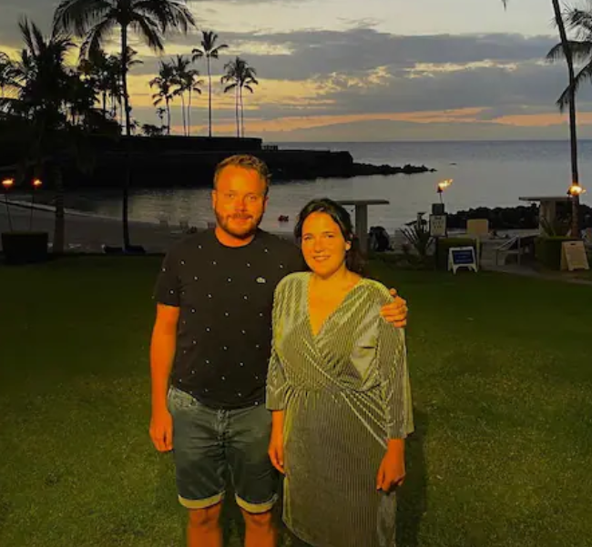 Un bărbat și-a pierdut verigheta în Pacific, în timp ce făcea scufundări în Hawaii. Inelul a fost găsit la 10 ore de zbor cu avionul: „Am o stea norocoasă!”