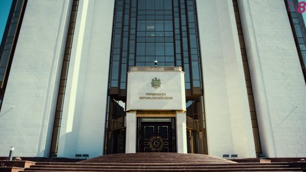 Ședință de urgență în Republica Moldova. Două scenarii pe masă: remanierea sau demisia Guvernului – surse 