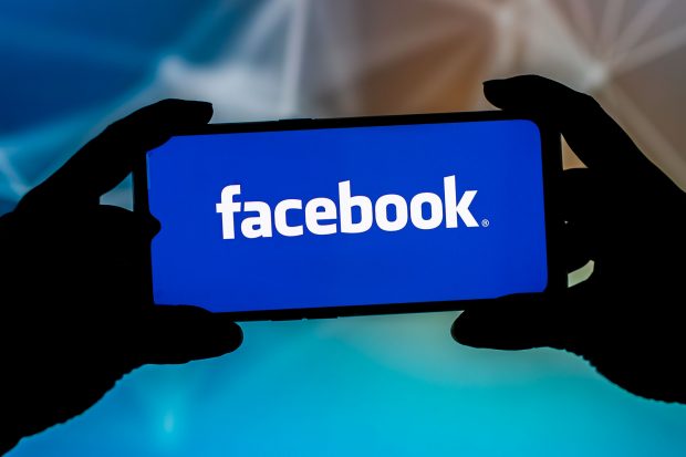 Mai multe categorii de informații vor dispărea din profilurile utilizatorilor de Facebook