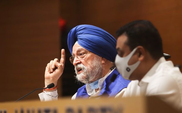 India nu întâmpină „niciun fel de conflict moral” în a cumpăra petrol din Rusia, în ciuda războiului din Ucraina