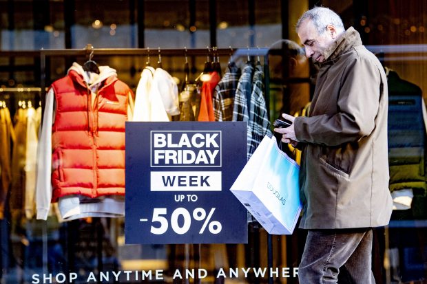 Black Friday 2022. Cumpărături de aproape 100 de milioane de lei, în prima oră