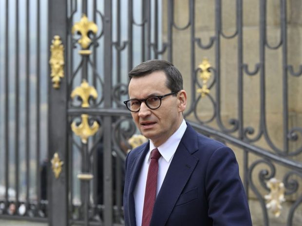 Scandalul „vize pentru mită” din Polonia se extinde și zguduie guvernul conservator, cu o lună înainte de alegeri