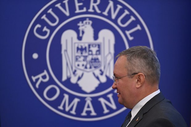 Scandalurile de plagiat care au zguduit Guvernul Ciucă. Doi miniștri au demisionat în ultimul an, șeful Guvernului rămâne suspect de fraudă academică