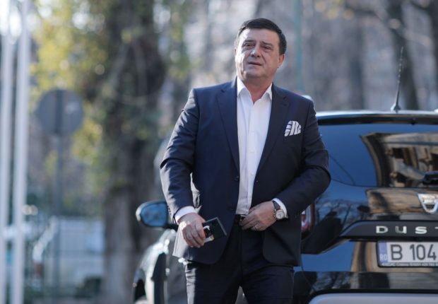 Niculae Bădălău, reținut de DNA într-un dosar de corupție. Vicepreședintele Curții de Conturi e acuzat de trafic de influență
