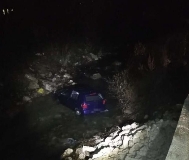 O maşină în care se aflau patru femei a căzut în râul Bicaz