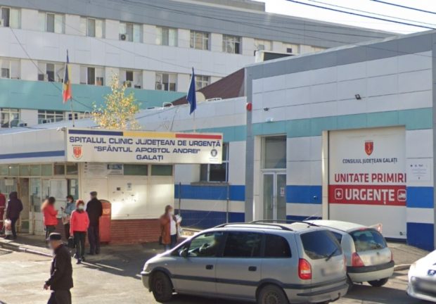 Şapte medici de la Spitalul de Urgenţă Galaţi, cercetaţi pentru ucidere din culpă. Sunt acuzaţi că au plimbat între spitale un pacient în stare gravă