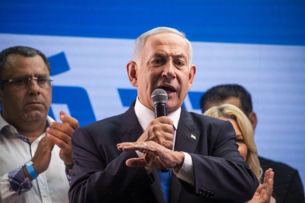 Israelienii votează în al cincilea scrutin din ultimii patru ani, iar Netanyahu se bazează pe extrema-dreaptă pentru a reveni la putere