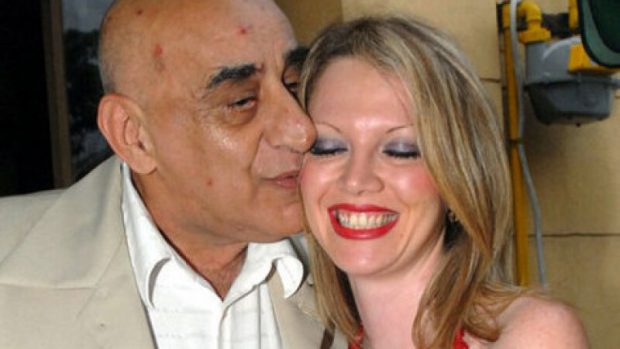 Oana Lis are grijă singură de Viorel Lis, care e bolnav: „Am momente în care cad, mă plâng și cer ajutorul, este ceva normal, omenesc”