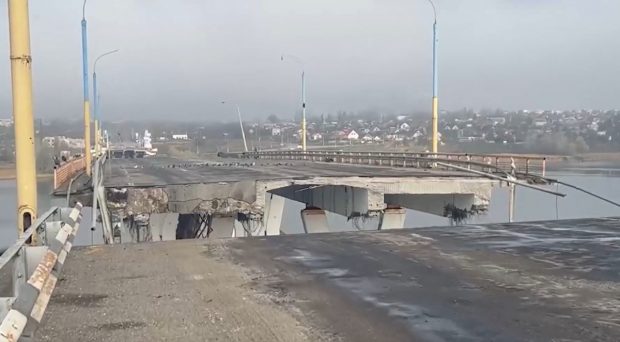 LIVETEXT Război în Ucraina, ziua 261 | Principalul pod peste râul Nipru din regiunea Herson a fost distrus