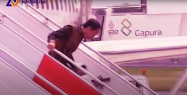 Prima Doamnă a Indoneziei a alunecat și a căzut pe treptele avionului, în timp ce sosea la summitul G20. Reacția liderului de la Jakarta