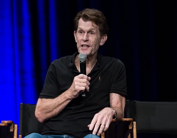 Kevin Conroy, vocea din spatele super-eroului Batman, a murit la 66 de ani