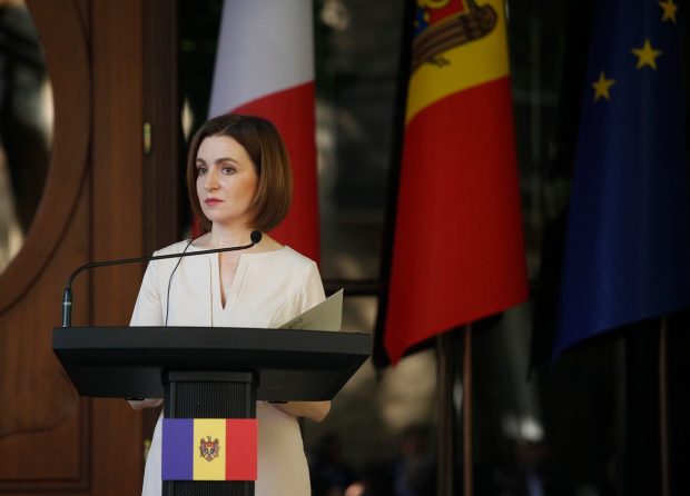 Reacția Maiei Sandu după suspendarea a şase posturi TV în Republica Moldova, acuzate de legături cu oligarhi cercetați penal