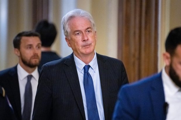 Zelenski anunță că s-a întâlnit cu șeful CIA, la Kiev, pentru a discuta despre „amenințarea nucleară a Rusiei”