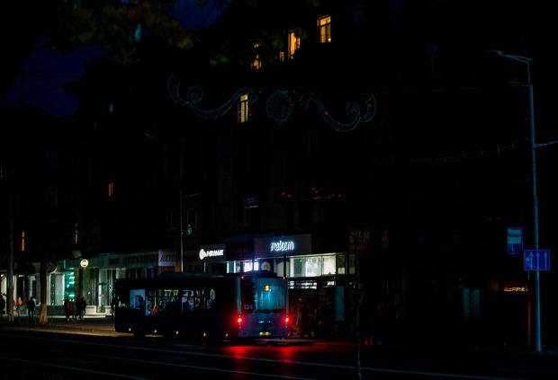 Întreruperi masive de curent în aproape toată Republica Moldova. Cauza acestei pene de electricitate la nivel național
