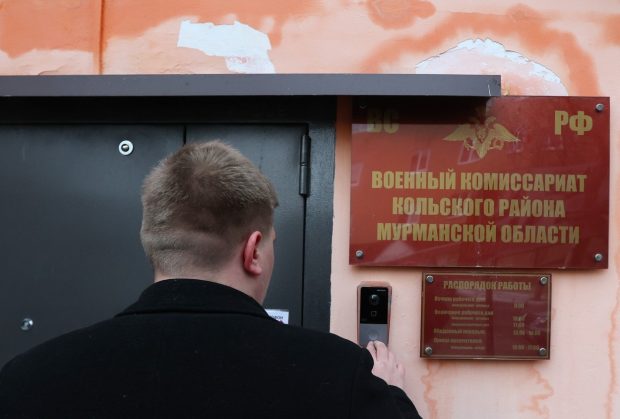 Rusia a pronunțat prima sentință pentru incendierea unui birou de recrutare pentru război