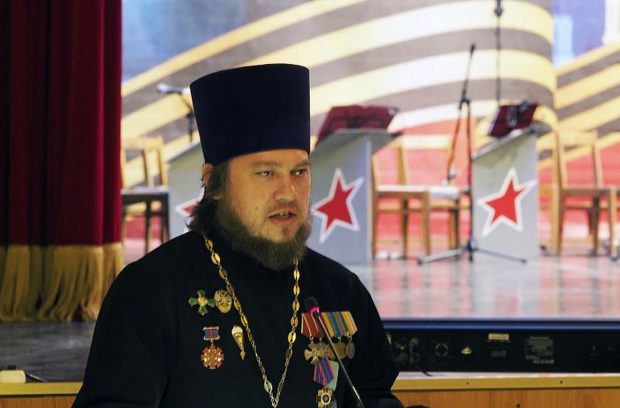 Putin a decorat un preot rus care a murit în Ucraina în timp ce îşi îndeplinea „îndatoririle de cleric”