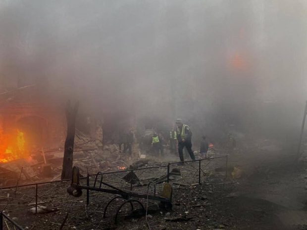 LIVETEXT Război în Ucraina, ziua 273 | Kievul, bombardat masiv. Rusia a lansat 70 de rachete în atacul pe scară largă asupra infrastucturii ucrainene, anunță armata