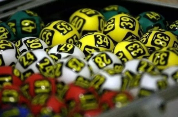 Rezultatele Loto 6/49 din 20 noiembrie 2022. Numerele câștigătoare extrase duminică