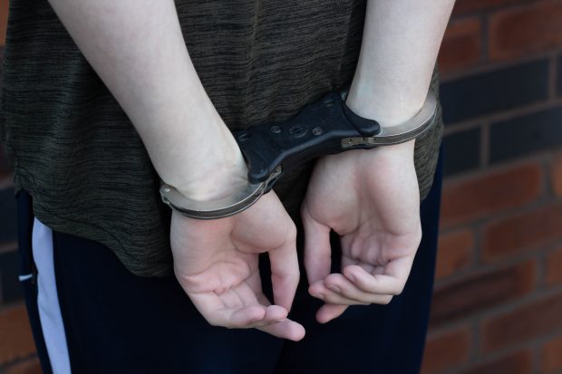 RAPORT. Românii, pe locul al treilea în topul străinilor care populează închisorile din Anglia și Țara Galilor
