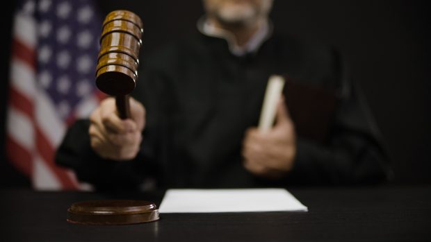 O femeie din Texas, condamnată la moarte pentru că a ucis o femeie însărcinată pentru a-i fura fătul