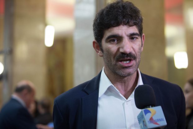 Culisele condamnării actorului Toma Cuzin, din serialul „Las Fierbinți”: Consumase cocaină înainte de a se urca la volan. Judecătorii i-au dat pedeapsa cea mai blândă