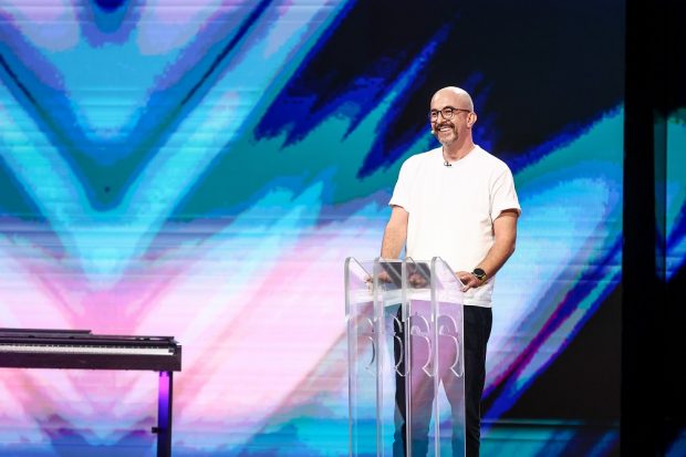 Vlad Craioveanu cere schimbarea regulilor „Stand-Up Revolution” de la Antena 1. Ce spun jurații emisiunii