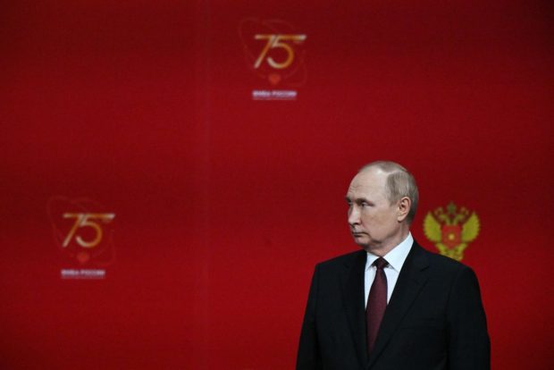 „Incapabil de greșeli”. Cum s-a distanțat Putin de înfrângerea din Herson și i-a lăsat pe alții să dea Rusiei veștile proaste