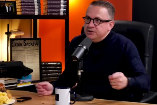 Marius Vizante despre porecla ajunsă nume de familie: ”Meșterul Radu Beligan a zis că așa trebuie, m-a pus să schimb afișul”