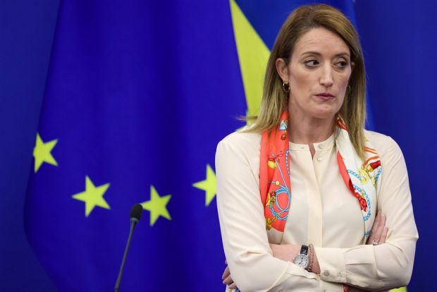 Roberta Metsola, după ce Eva Kaili a fost reținută în urma unor acuzații de corupție: „Vom face tot ce ne stă în putință pentru a sprijini cursul justiției”