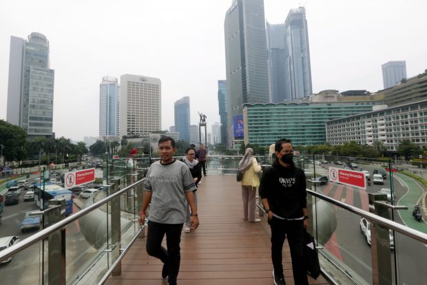 Pedepse de până la un an de închisoare pentru sex în afara căsătoriei, propuse în Indonezia