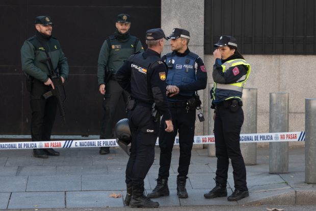 Care este sursa scrisorii cu explozibil trimisă Ambasadei Ucrainei la Madrid. Ipotezele poliției