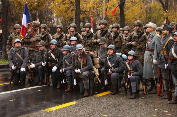 Cele mai frumoase fotografii de la parada militară de 1 Decembrie, de la Arcul de Triumf