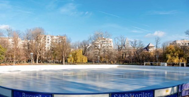 Patinoarul Cişmigiu se deschide luni seară. Preţul de acces și programul de funcţionare