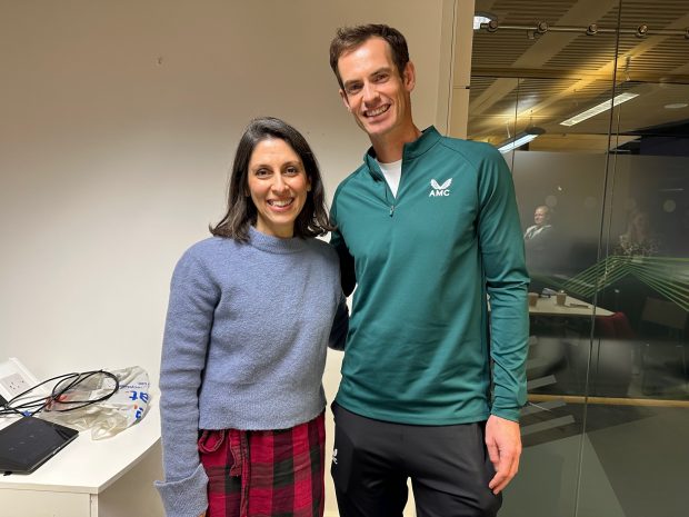 Eliberată recent, o activistă din Iran a vorbit despre una dintre puținele bucurii pe care le-a avut în închisoare: Să-l văd jucând pe Andy Murray