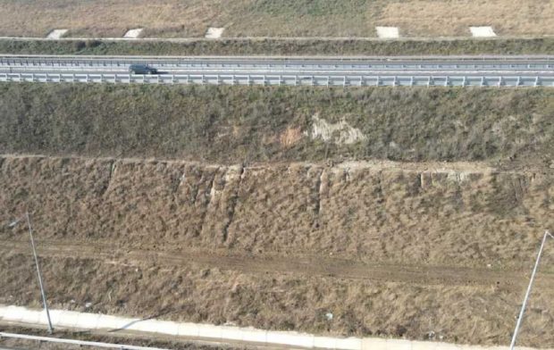 Ce spune CNAIR despre autostrada A10 care se surpă, în Alba: „Iată motivele reale pentru care uneori nu acceptăm anumite lucrări”