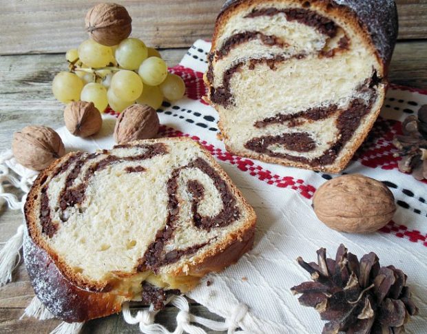 Cozonac fără frământare
