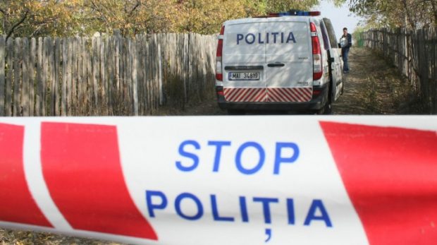 Un bărbat din Stoenești a fost arestat preventiv, după ce a ucis o persoană și a rănit o alta cu un topor și un cuțit