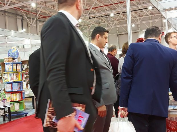 George Simion s-a contrazis cu Cristian Tudor Popescu referitor la prezența liderului AUR la Gaudeamus
