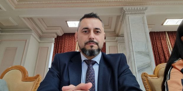 Liderul AUR Bistrița-Năsăud a retras produsele austriece din magazinele sale, în semn de protest