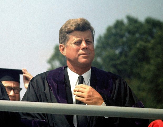 Documente legate de asasinarea preşedintelui John F. Kennedy, făcute publice