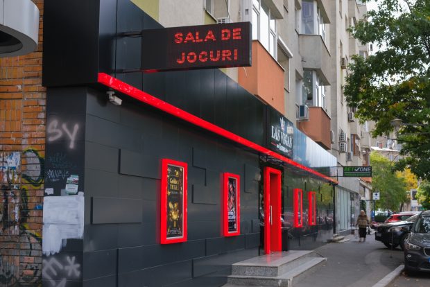Deputatul care vrea să interzică sălile de pariuri și păcănele de lângă școli și biserici: „Nu vrem să fim o țară care face pariu cu viețile jucătorilor”