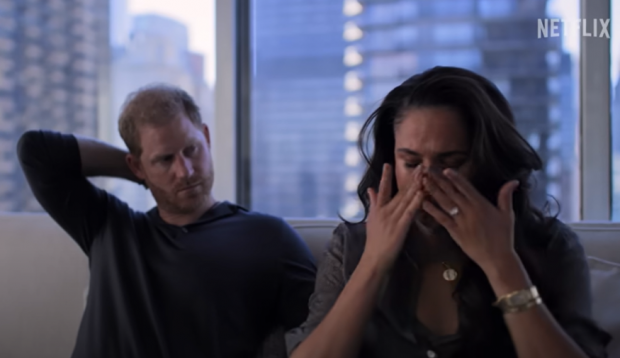 Prințul Harry acuză familia regală britanică de „jocuri murdare”, într-un nou trailer al documentarului lansat de Netflix