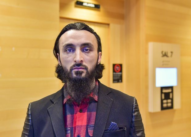 Bloggerul cecen despre care s-a scris că a fost ucis drept răzbunare că l-a criticat pe Ramzan Kadîrov ar fi în viață. Cine a făcut anunțul